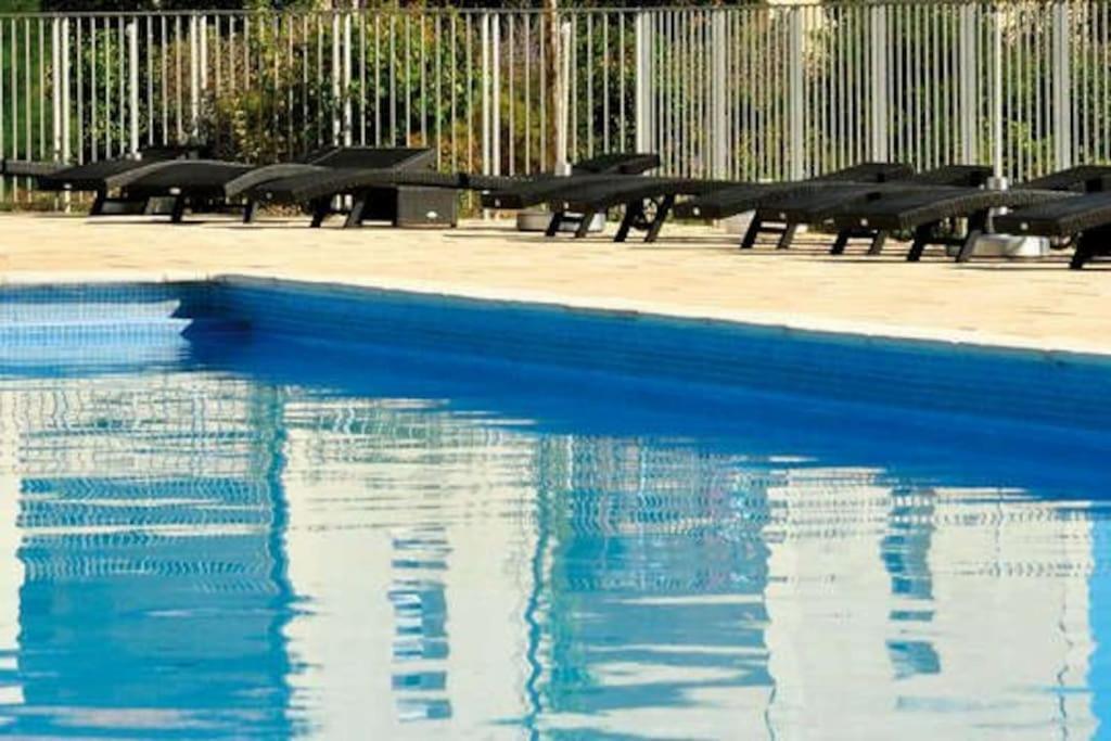 Olonzac Le Soleil D Eugenie Appartement Dans Residence Avec Piscine Commune Pres De Carcassonne מראה חיצוני תמונה