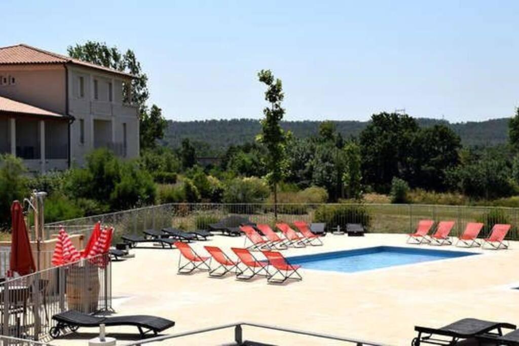 Olonzac Le Soleil D Eugenie Appartement Dans Residence Avec Piscine Commune Pres De Carcassonne מראה חיצוני תמונה