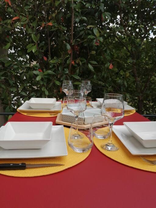 Olonzac Le Soleil D Eugenie Appartement Dans Residence Avec Piscine Commune Pres De Carcassonne מראה חיצוני תמונה
