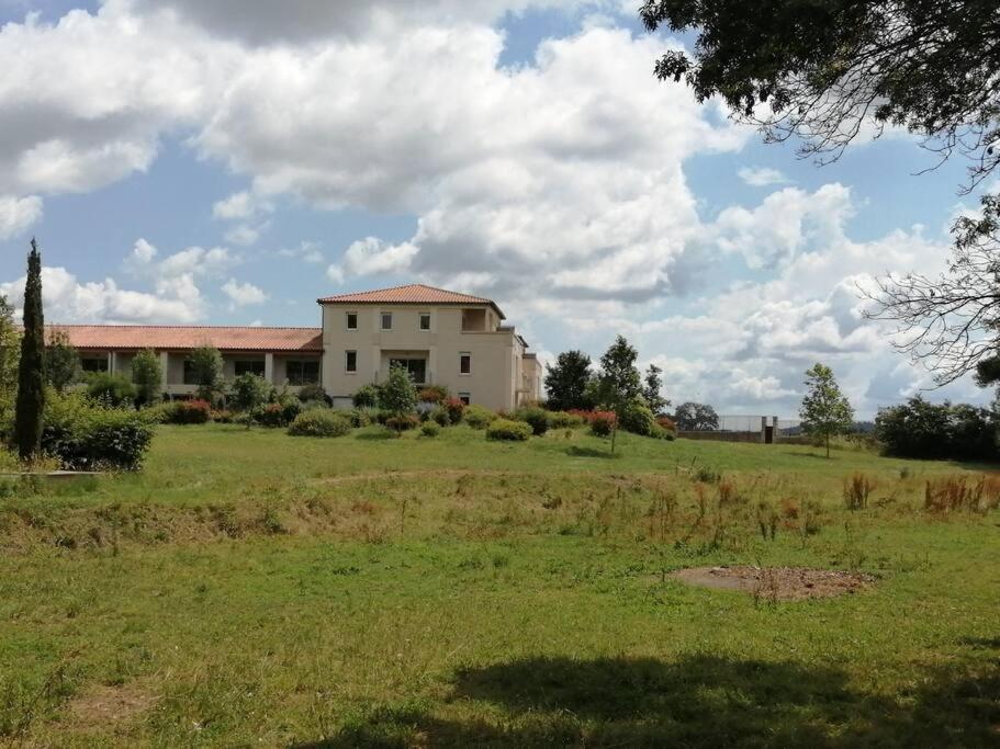 Olonzac Le Soleil D Eugenie Appartement Dans Residence Avec Piscine Commune Pres De Carcassonne מראה חיצוני תמונה